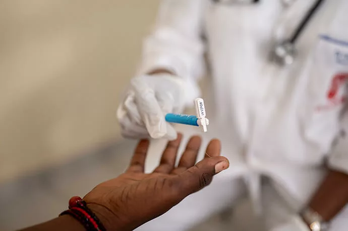 Les différents établissements accompagnés par l’Ordre de Malte France au Gabon proposent des consultations générales, participent aux programmes nationaux de lutte contre les grandes endémies
