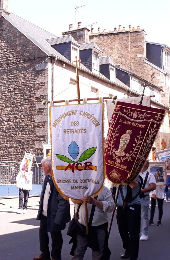 Grand Sacre 2 juin 2024 à Villedieu- les-Poêles dans le département de La Manche