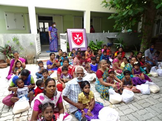 La Fondation soutient les activités de l’école Om Shanti en Inde école OM Shanti en périphérie de Pondichéry en Inde